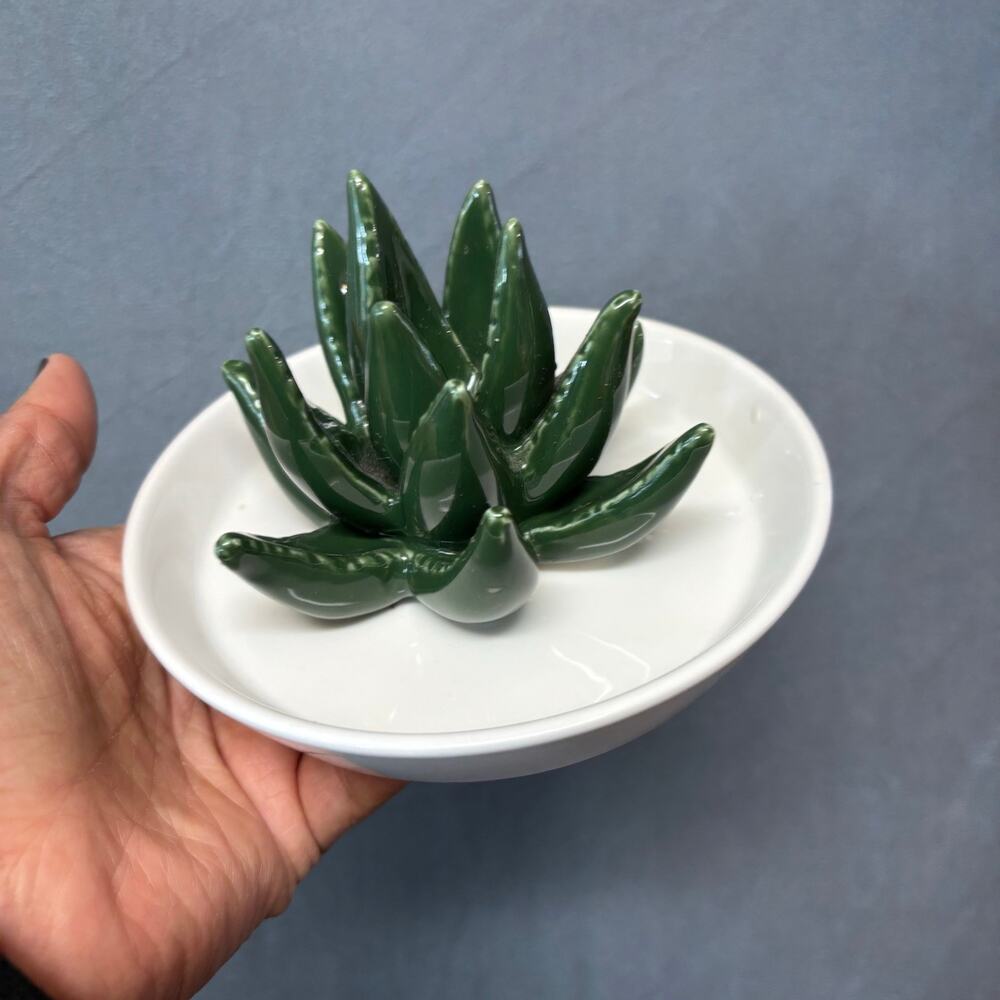 Cactus Succulent Ashtray Ceramic Green White Plant Decor 5” Smoker Hippie Cute